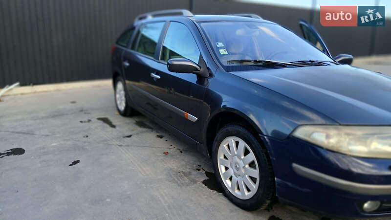 Універсал Renault Laguna 2002 в Чернівцях фото 3 Універсал Renault Laguna 2002 в Чернівцях