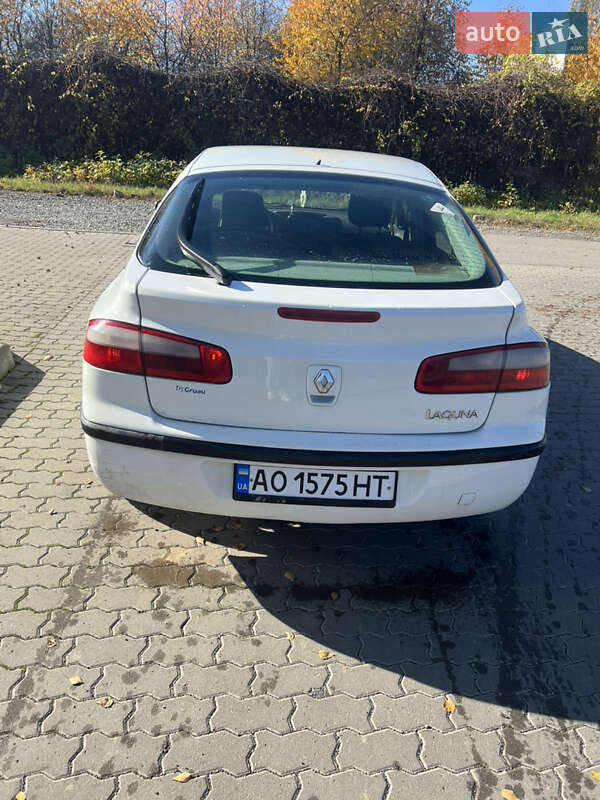 Ліфтбек Renault Laguna 2004 в Мукачевому