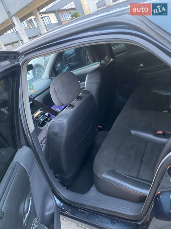 Лифтбек Renault Laguna 2005 в Стрые