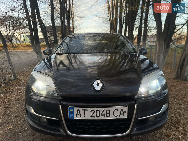 Лифтбек Renault Laguna 2011 в Ивано-Франковске фото 2 Лифтбек Renault Laguna 2011 в Ивано-Франковске