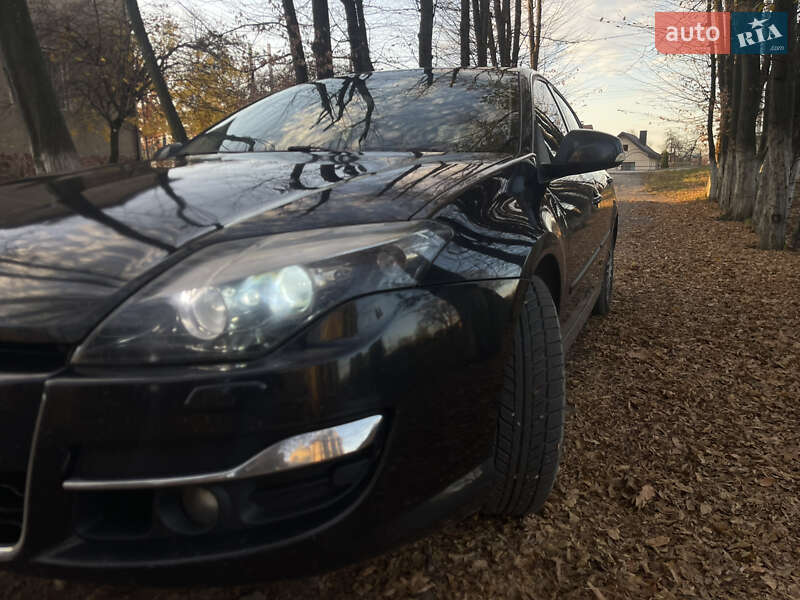 Лифтбек Renault Laguna 2011 в Коломые