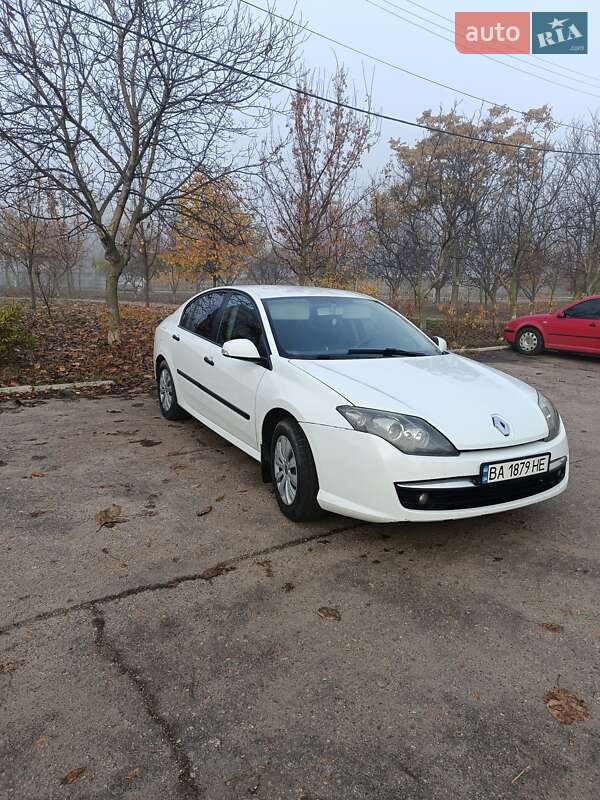 Лифтбек Renault Laguna 2008 в Кропивницком