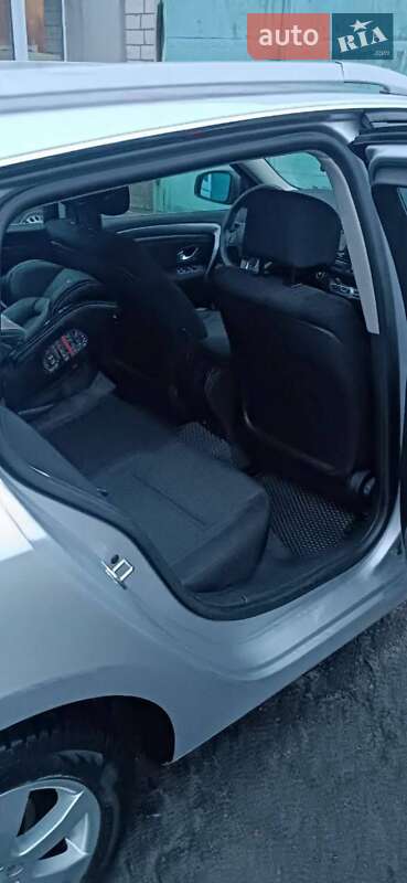 Универсал Renault Laguna 2012 в Харькове