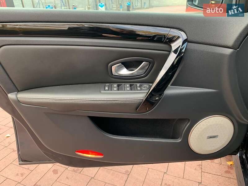 Лифтбек Renault Laguna 2014 в Ровно фото 5 Лифтбек Renault Laguna 2014 в Ровно