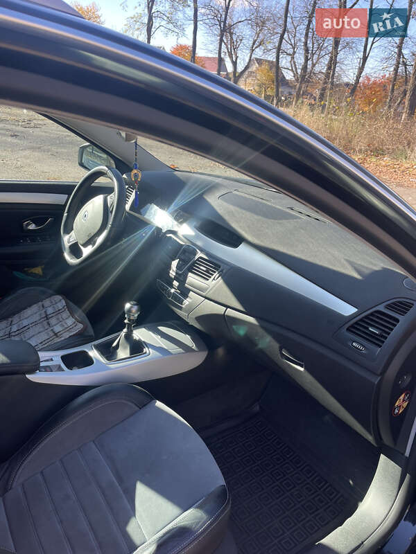 Универсал Renault Laguna 2008 в Звенигородке фото 19 Универсал Renault Laguna 2008 в Звенигородке