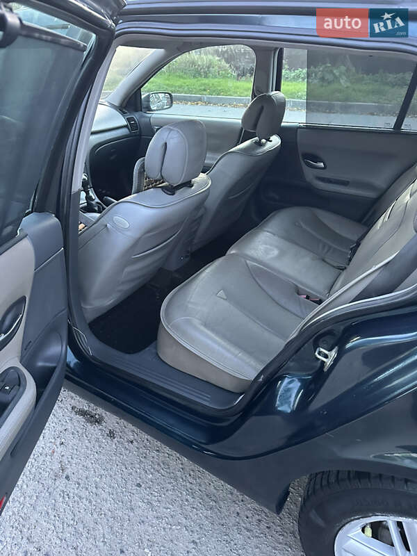 Універсал Renault Laguna 2003 в Хмельницькому фото 10 Універсал Renault Laguna 2003 в Хмельницькому