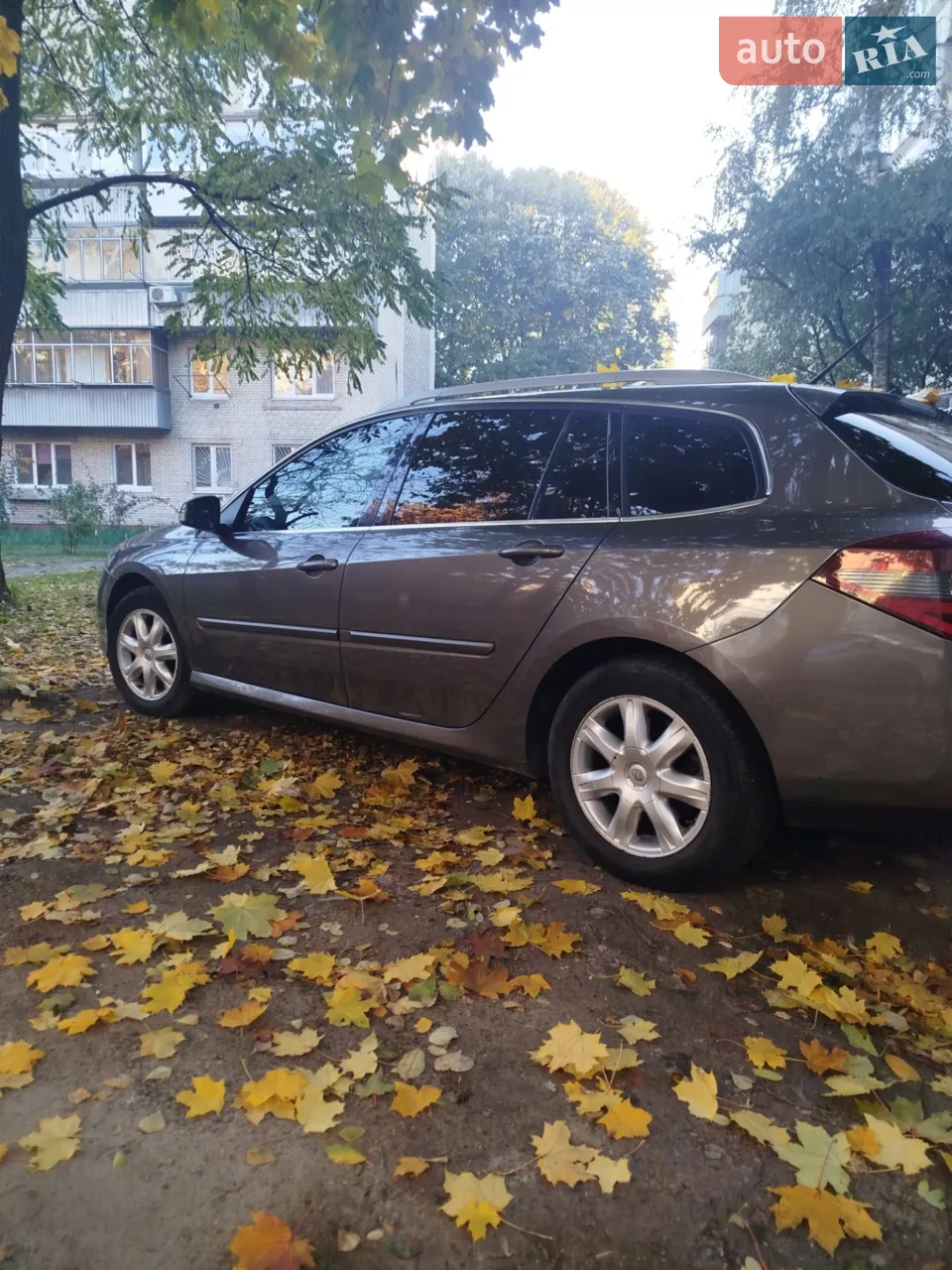 2010 Renault Laguna - мініатюра 21