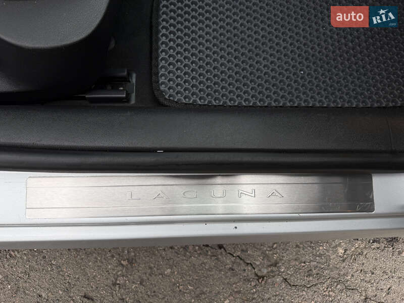 Універсал Renault Laguna 2008 в Рівному фото 15 Універсал Renault Laguna 2008 в Рівному