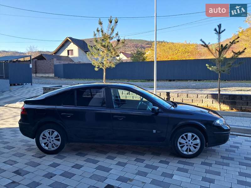 Ліфтбек Renault Laguna 2007 в Мукачевому