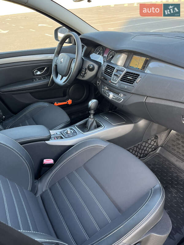 Універсал Renault Laguna 2011 в Львові фото 13 Універсал Renault Laguna 2011 в Львові