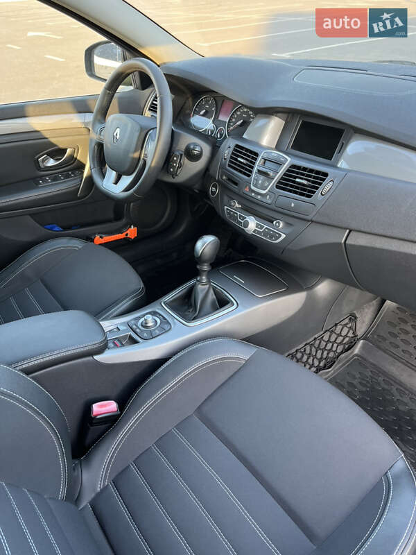 Універсал Renault Laguna 2011 в Львові фото 18 Універсал Renault Laguna 2011 в Львові