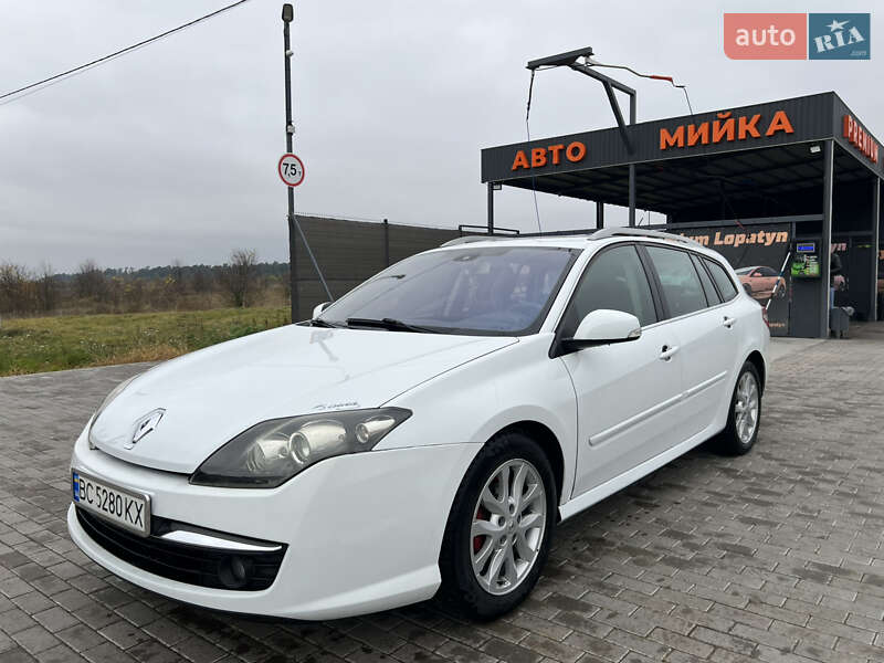 Універсал Renault Laguna 2010 в Лопатині