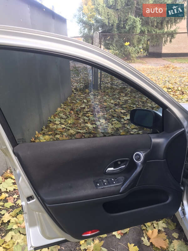 Универсал Renault Laguna 2005 в Яготине