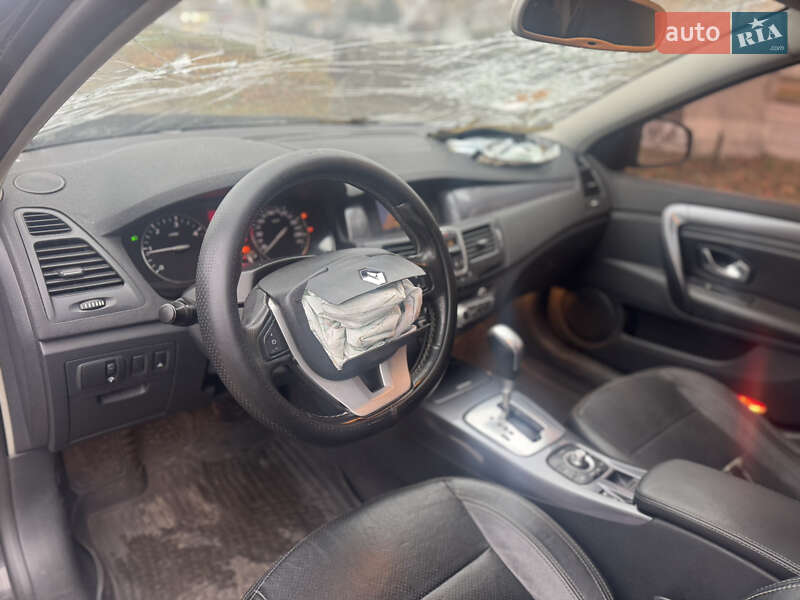 Ліфтбек Renault Laguna 2010 в Києві