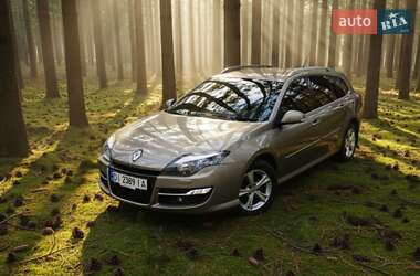 Универсал Renault Laguna 2011 в Ромнах