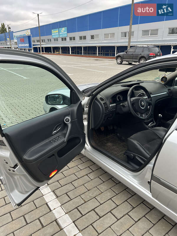 Універсал Renault Laguna 2007 в Ромнах фото 16 Універсал Renault Laguna 2007 в Ромнах