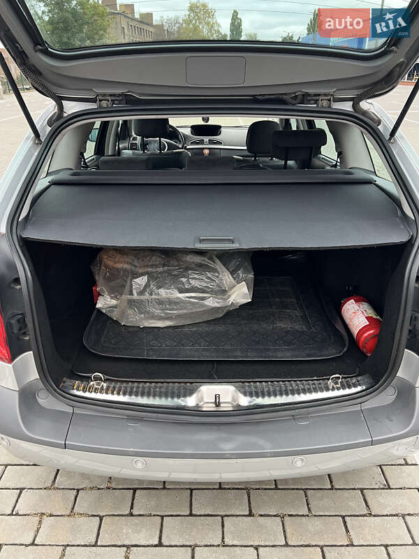 Універсал Renault Laguna 2007 в Ромнах фото 17 Універсал Renault Laguna 2007 в Ромнах