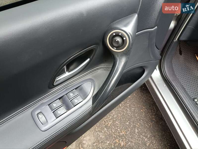 Універсал Renault Laguna 2006 в Дубні фото 41 Універсал Renault Laguna 2006 в Дубні