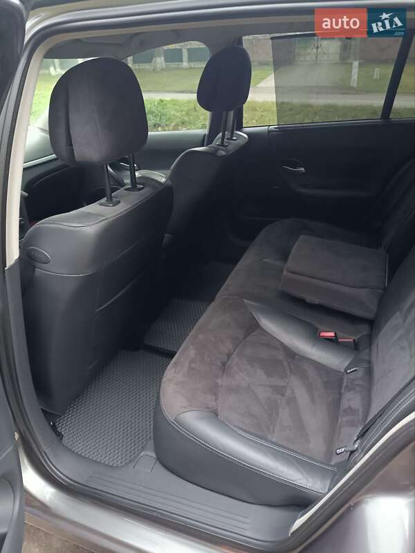 Універсал Renault Laguna 2006 в Дубні фото 51 Універсал Renault Laguna 2006 в Дубні