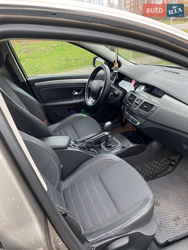 Лифтбек Renault Laguna 2011 в Черкассах фото 15 Лифтбек Renault Laguna 2011 в Черкассах