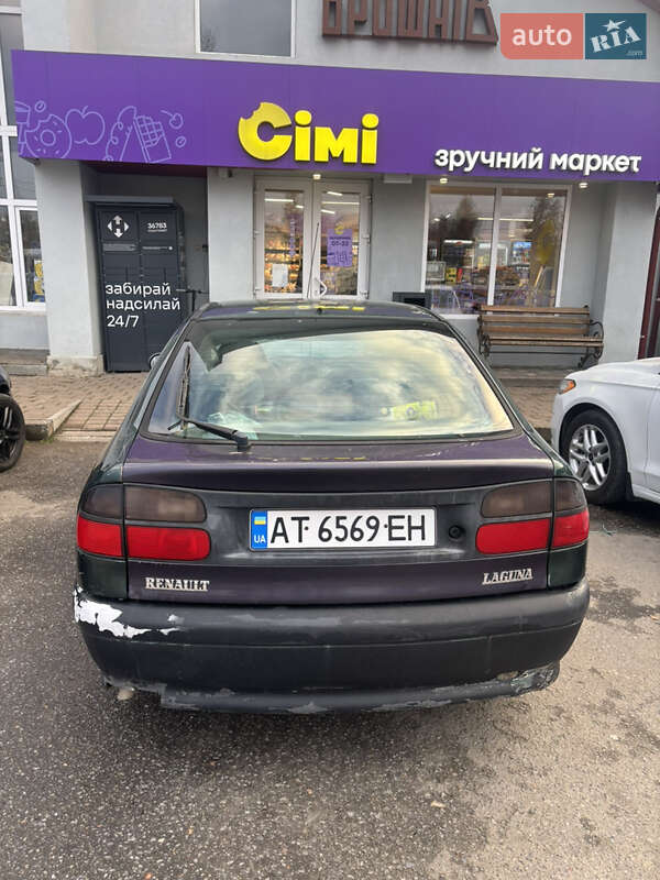 Ліфтбек Renault Laguna 1996 в Івано-Франківську
