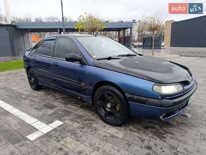 Лифтбек Renault Laguna 1996 в Луцке