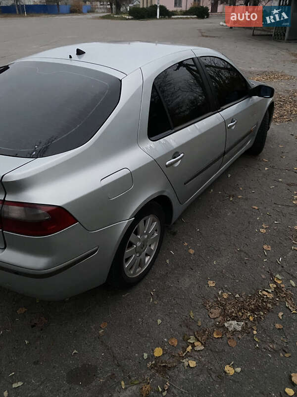 Ліфтбек Renault Laguna 2001 в Кременчуці фото 3 Ліфтбек Renault Laguna 2001 в Кременчуці