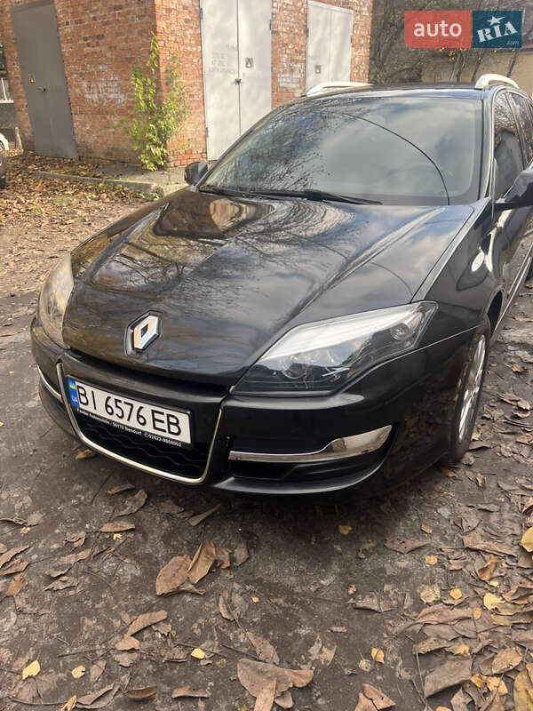 Универсал Renault Laguna 2014 в Хороле фото Универсал Renault Laguna 2014 в Хороле