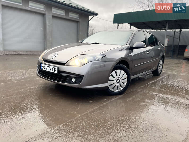 Лифтбек Renault Laguna 2008 в Теофиполе