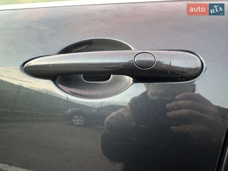 Лифтбек Renault Laguna 2010 в Виннице фото 31 Лифтбек Renault Laguna 2010 в Виннице