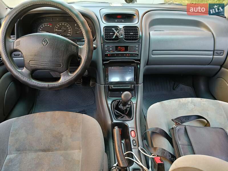 Лифтбек Renault Laguna 1994 в Виннице фото 13 Лифтбек Renault Laguna 1994 в Виннице