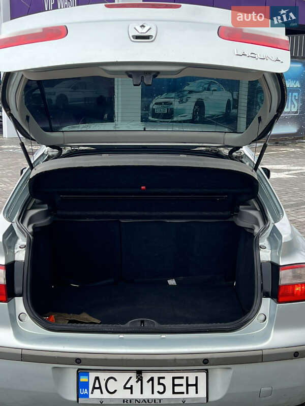 Лифтбек Renault Laguna 2002 в Ровно фото 12 Лифтбек Renault Laguna 2002 в Ровно