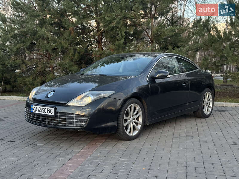 Купе Renault Laguna 2011 в Києві