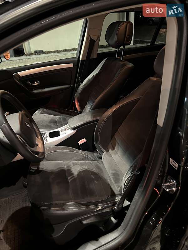 Універсал Renault Laguna 2009 в Чернівцях