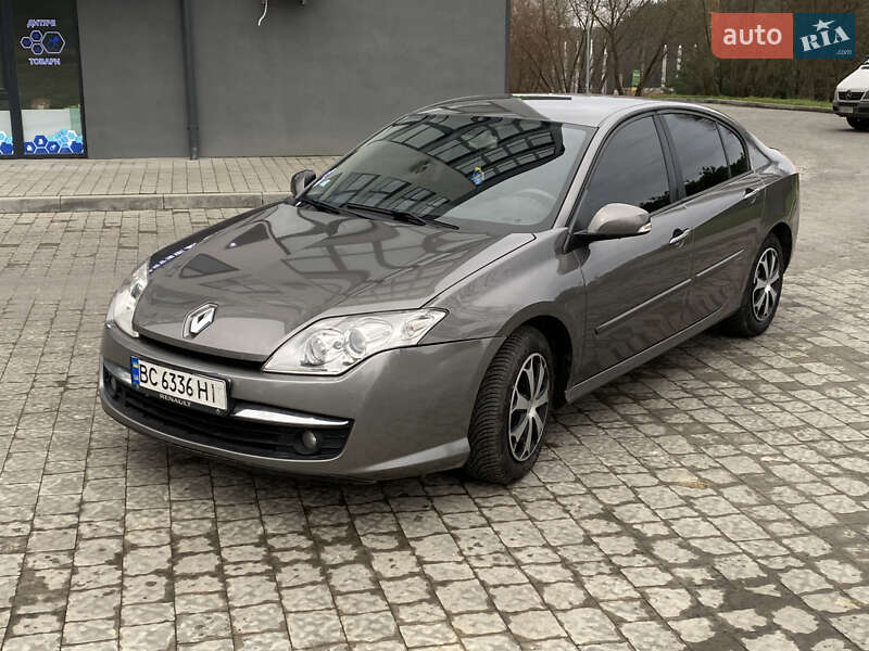 Ліфтбек Renault Laguna 2008 в Новояворівську