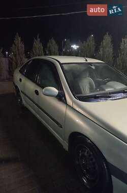Универсал Renault Laguna 1998 в Ровно