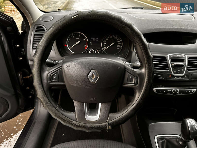 Универсал Renault Laguna 2009 в Луцке
