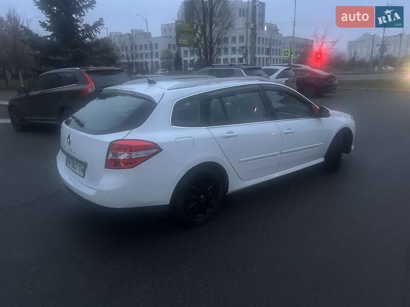 Універсал Renault Laguna 2010 в Києві