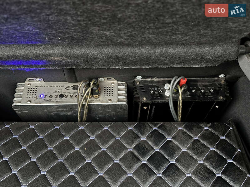 Ліфтбек Renault Laguna 2005 в Слов'янську фото 13 Ліфтбек Renault Laguna 2005 в Слов'янську