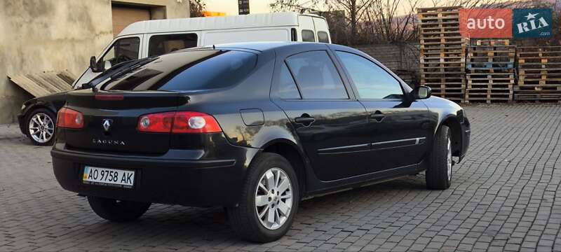 Ліфтбек Renault Laguna 2007 в Мукачевому