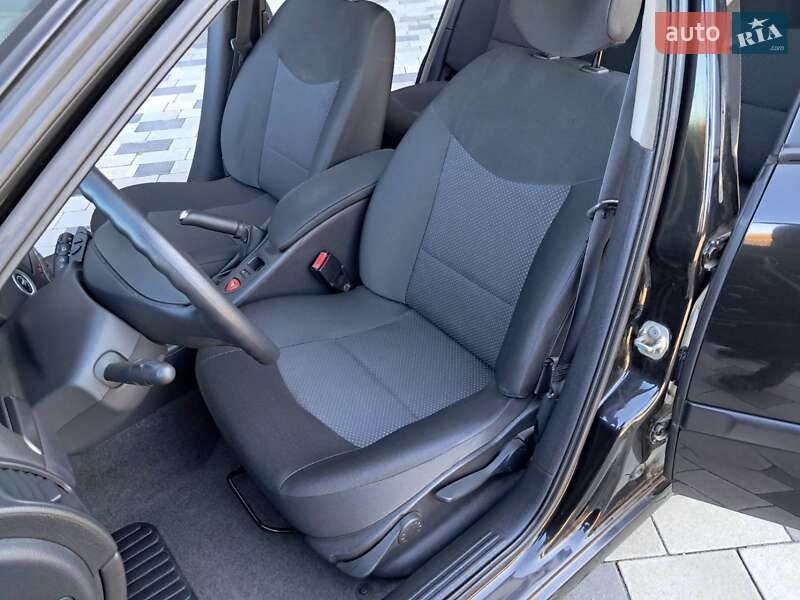 Лифтбек Renault Laguna 2007 в Мукачево фото 10 Лифтбек Renault Laguna 2007 в Мукачево