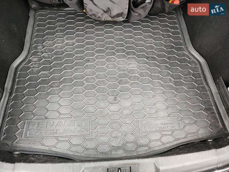 Лифтбек Renault Laguna 2010 в Харькове фото 8 Лифтбек Renault Laguna 2010 в Харькове
