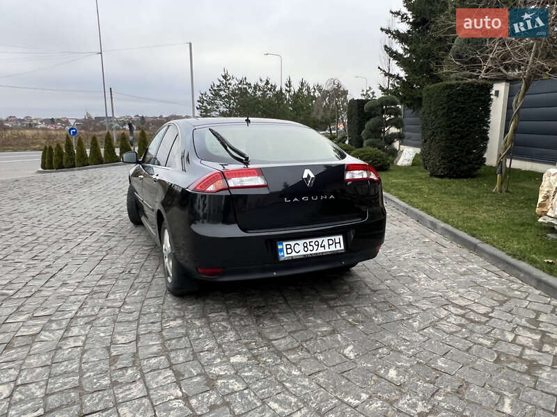 Лифтбек Renault Laguna 2010 в Львове фото 5 Лифтбек Renault Laguna 2010 в Львове