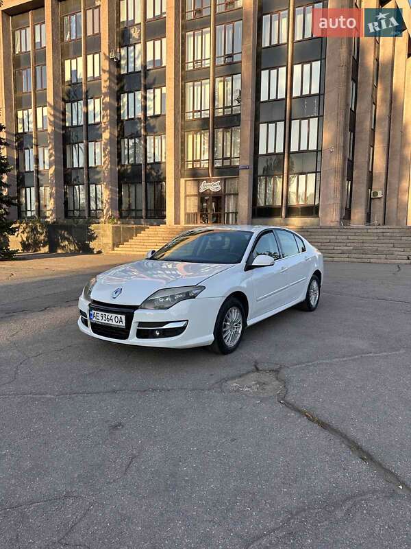 Ліфтбек Renault Laguna 2012 в Кривому Розі