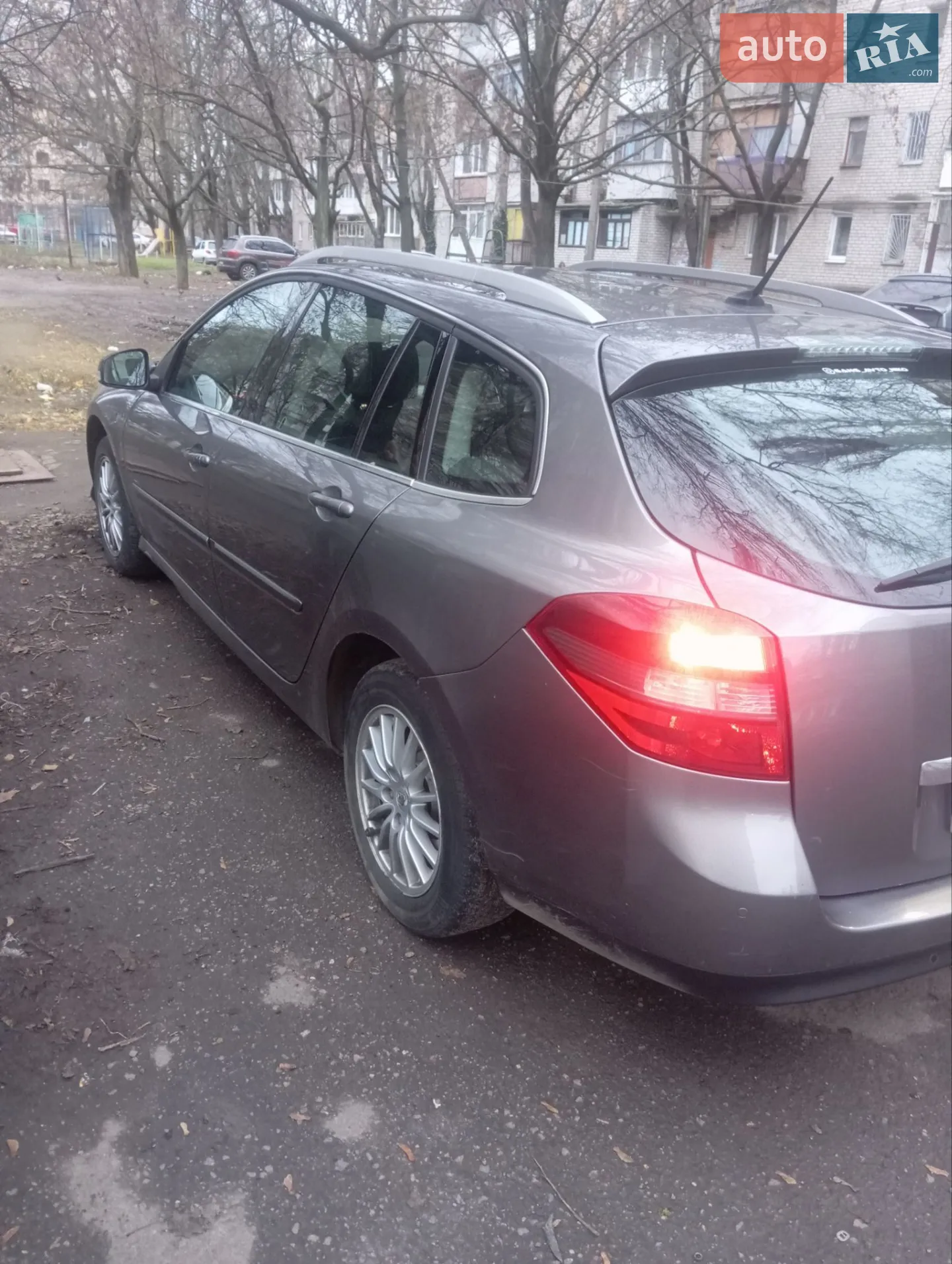 2013 Renault Laguna - мініатюра 12