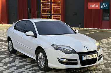 Лифтбек Renault Laguna 2014 в Львове