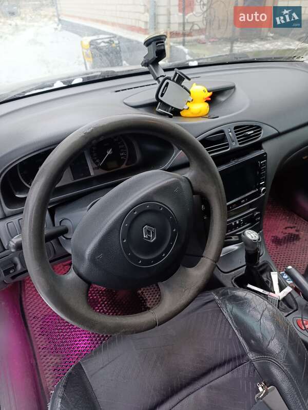 Универсал Renault Laguna 2002 в Житомире фото 2 Универсал Renault Laguna 2002 в Житомире