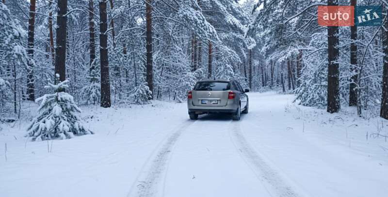 Универсал Renault Laguna 2011 в Ромнах фото 3 Универсал Renault Laguna 2011 в Ромнах