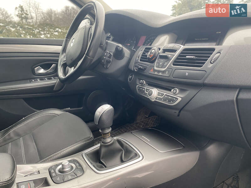 Универсал Renault Laguna 2011 в Умани