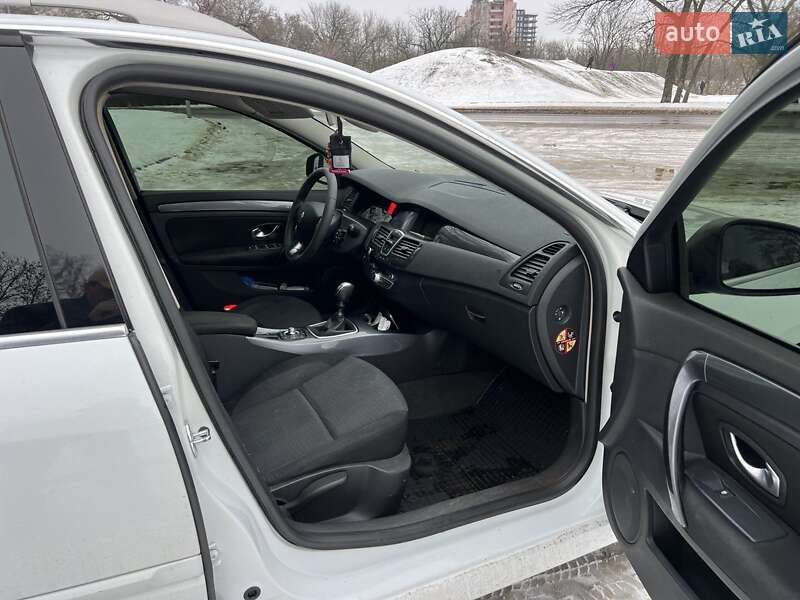 Универсал Renault Laguna 2010 в Кропивницком